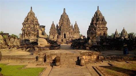  Candi Sewu: Zapomniane Świadectwo Potęgi Królestwa Mataram!